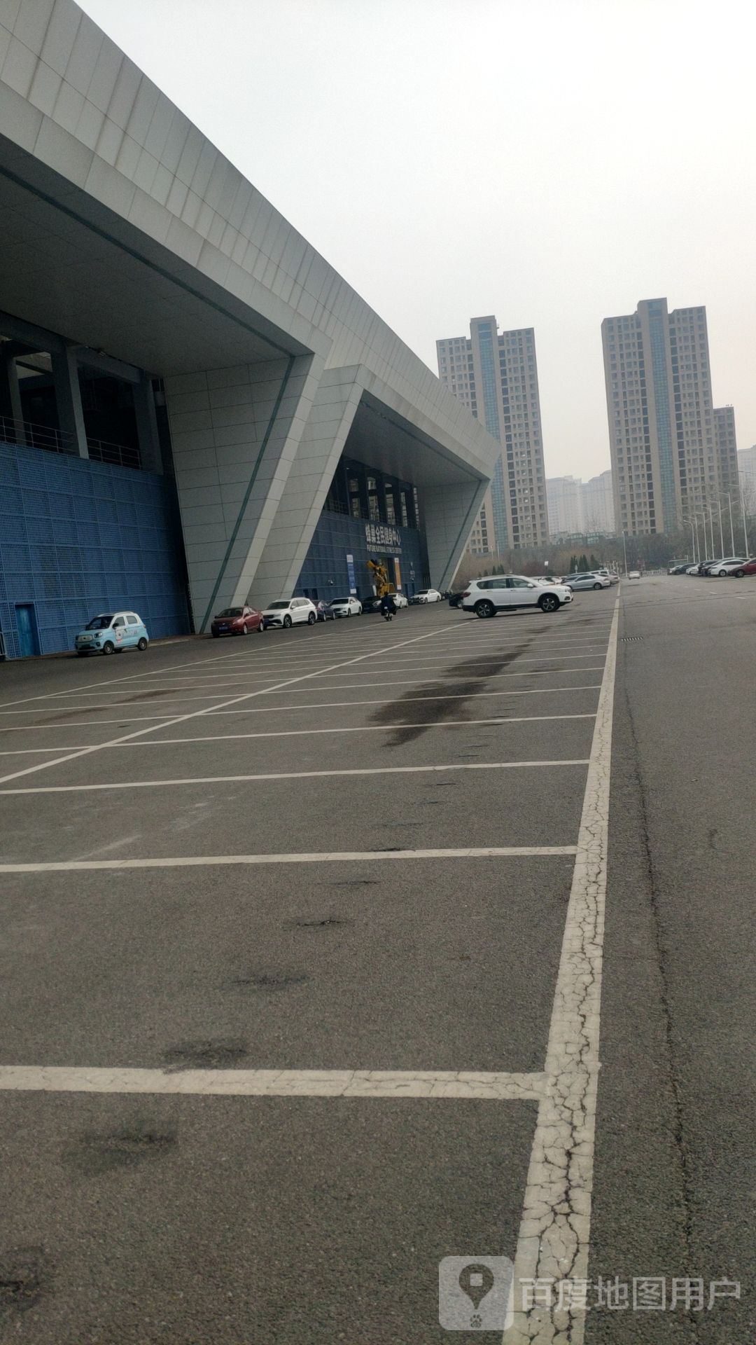 武清区体育中心-地上停车场