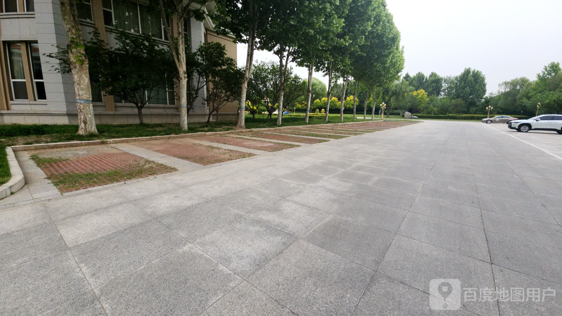 天津迎宾馆-停车场