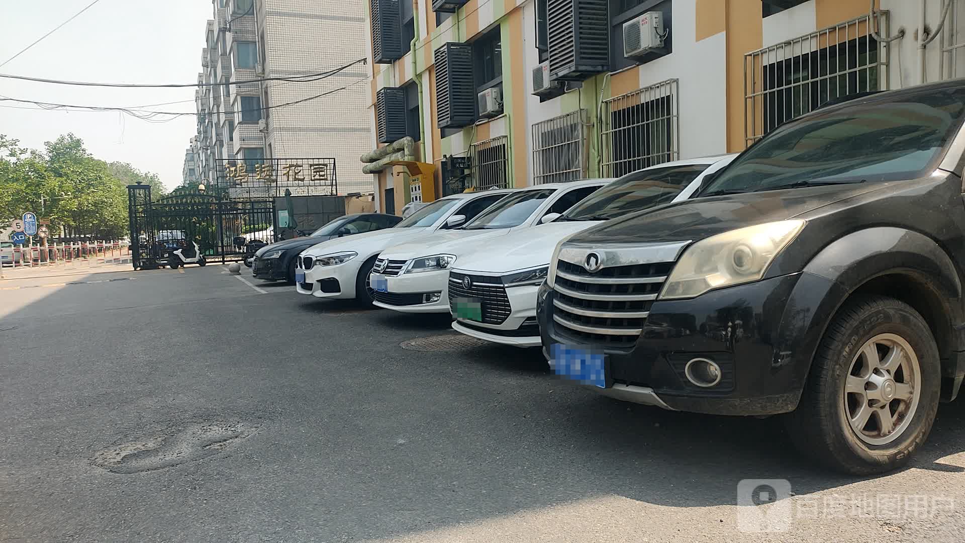 长青南路路侧停车场