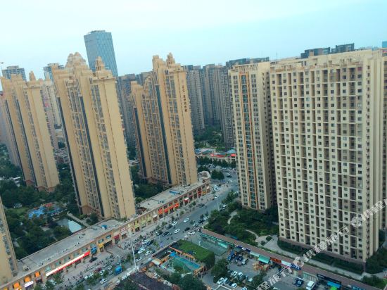 拾光青年旅舍(郑州科技市场店)