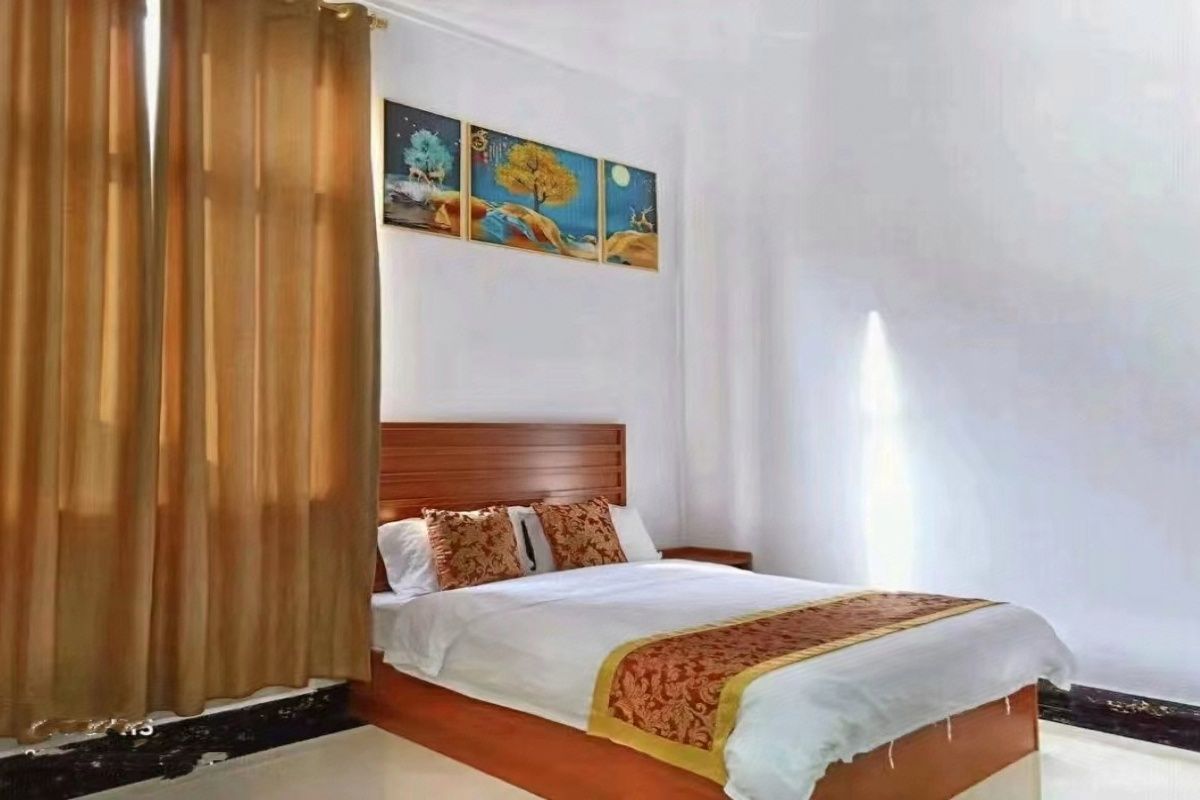 通灵鸿鹄客栈通灵大峡谷景区店