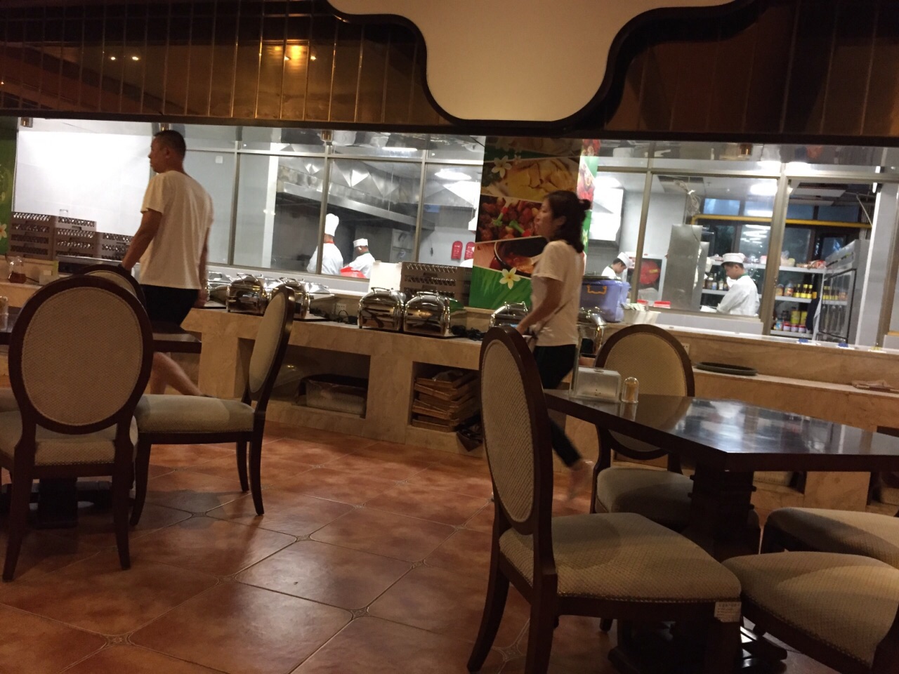 元生态酒店特色养生餐厅(月亮湾店)