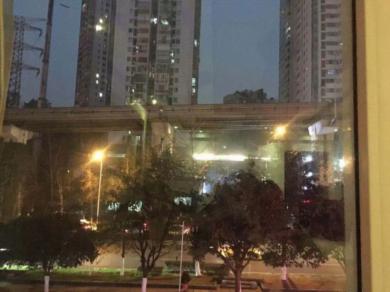 剪艺酒店(工商大学店)(原名贯宾馆)