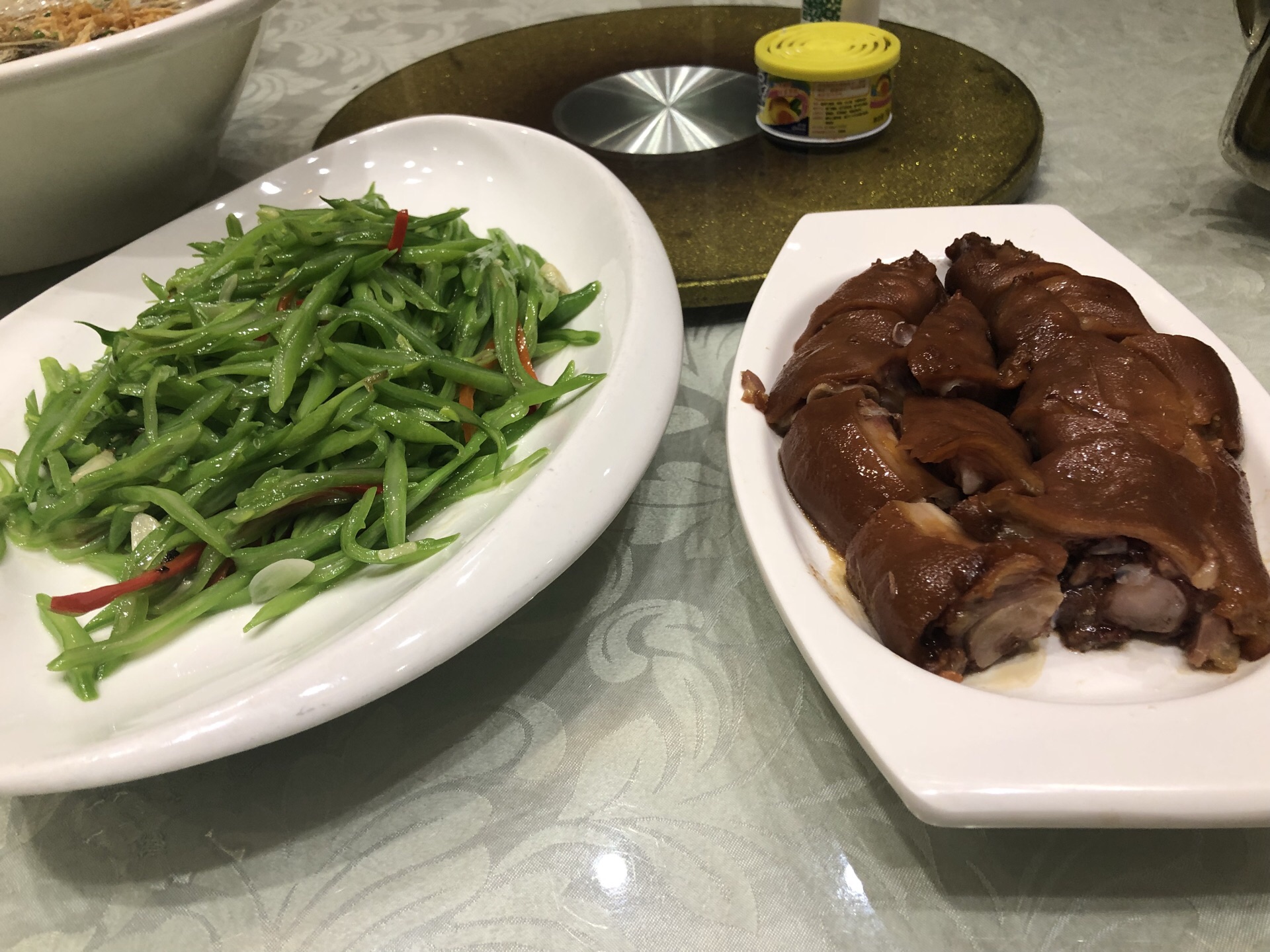 新淮上明珠紫酒店
