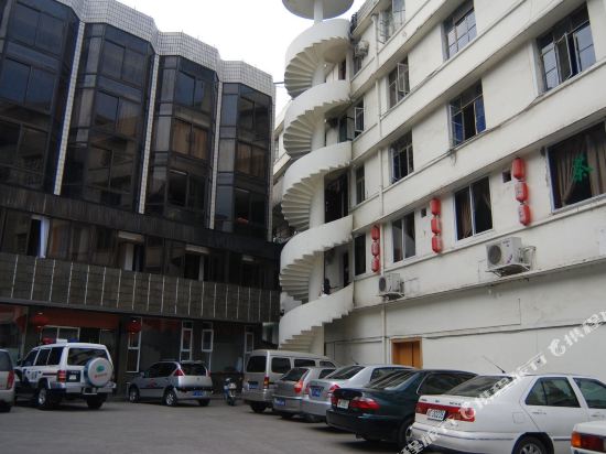 雅安金泰宾馆(康藏路店)