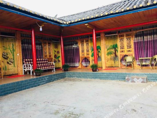 泸沽湖正友客栈