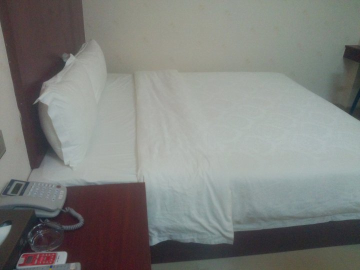 茂名市化州庆丰酒店火车站店