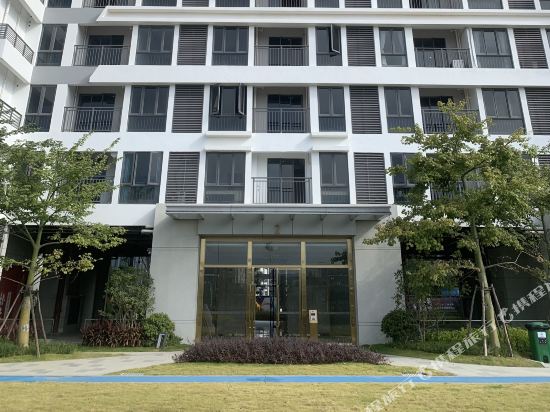 房东啊麟特色民宿(同心路分店)