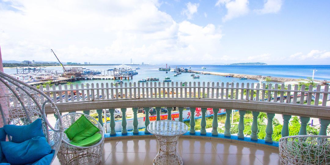 落安海景客栈(三亚海棠湾蜈支洲岛店)