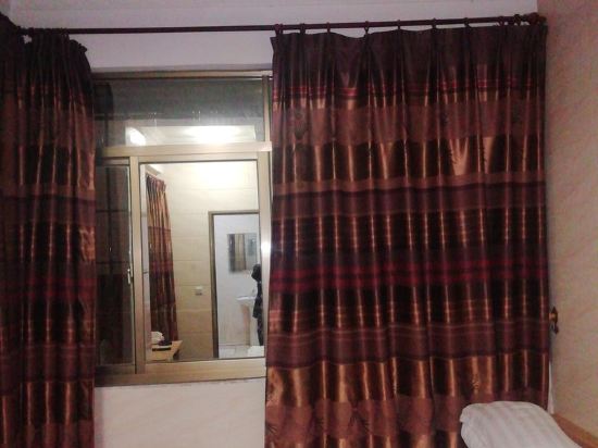 八喜公寓(巷东路1号分店)