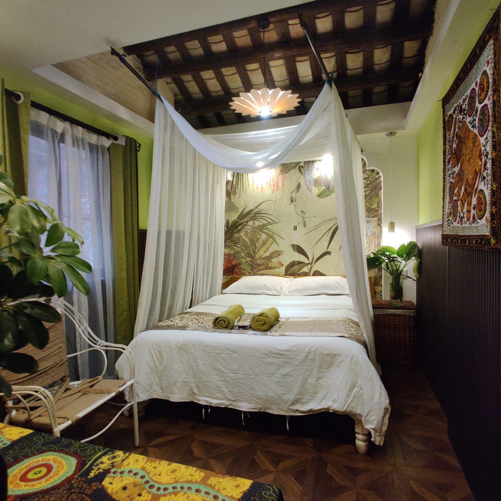 雕刻时光设计师艺术民宿(三十三墟街店)