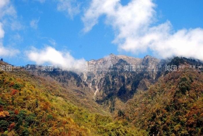 东拉山大峡谷