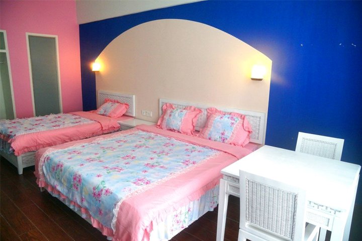 三亚半山驿客栈(鹿鸣小区店)