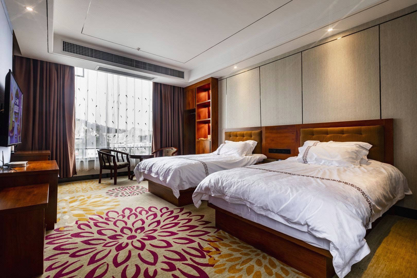 搜家民宿(陆川欢乐谷店)