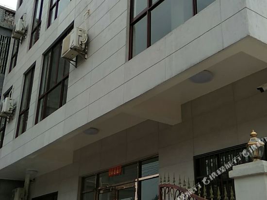 欣姿旅馆(海口美兰机场店)