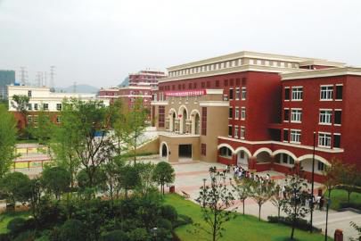 四川省巴中中学(兴文校区)