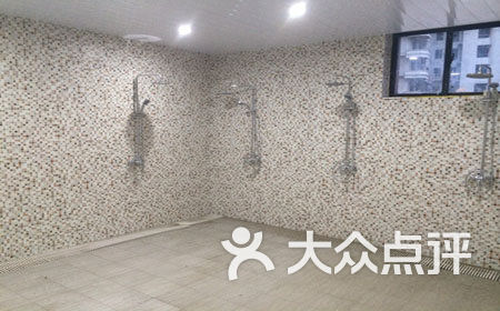 华清羽毛球馆