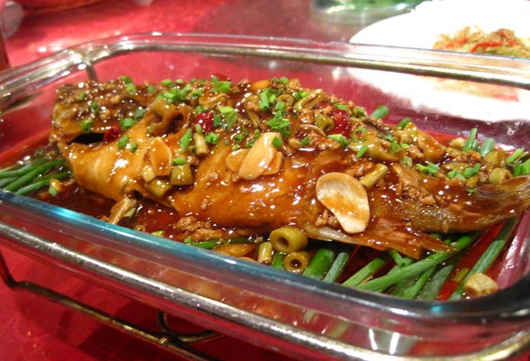 静雅土菜馆(香天大酒店东北)