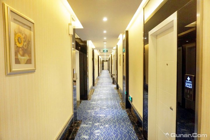 河池四季海棠假日酒店