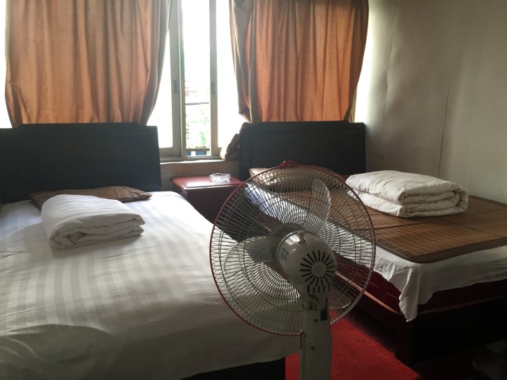 人人爱旅馆