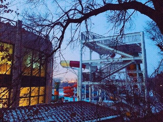 长春隐言青年旅社