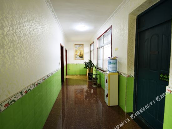 咸阳机场空港新城怡宾酒店