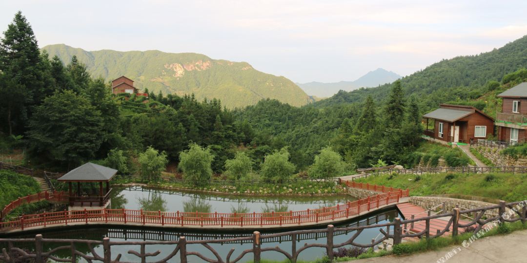 岳西兰溪雨山居民宿