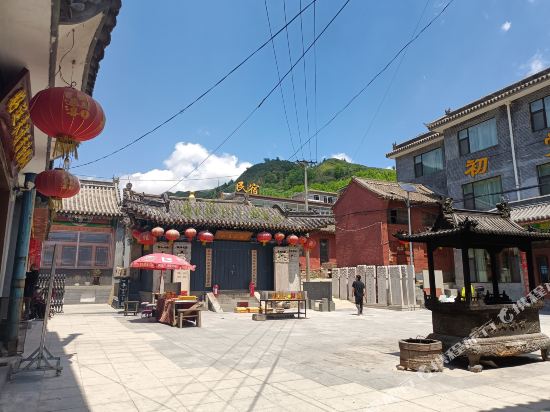 五台山东庄俊秀宾馆